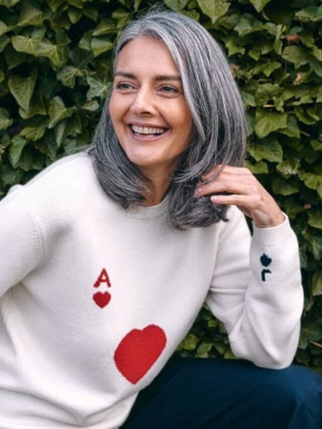 How Sandrine Transition to her Sexy Gray Hair