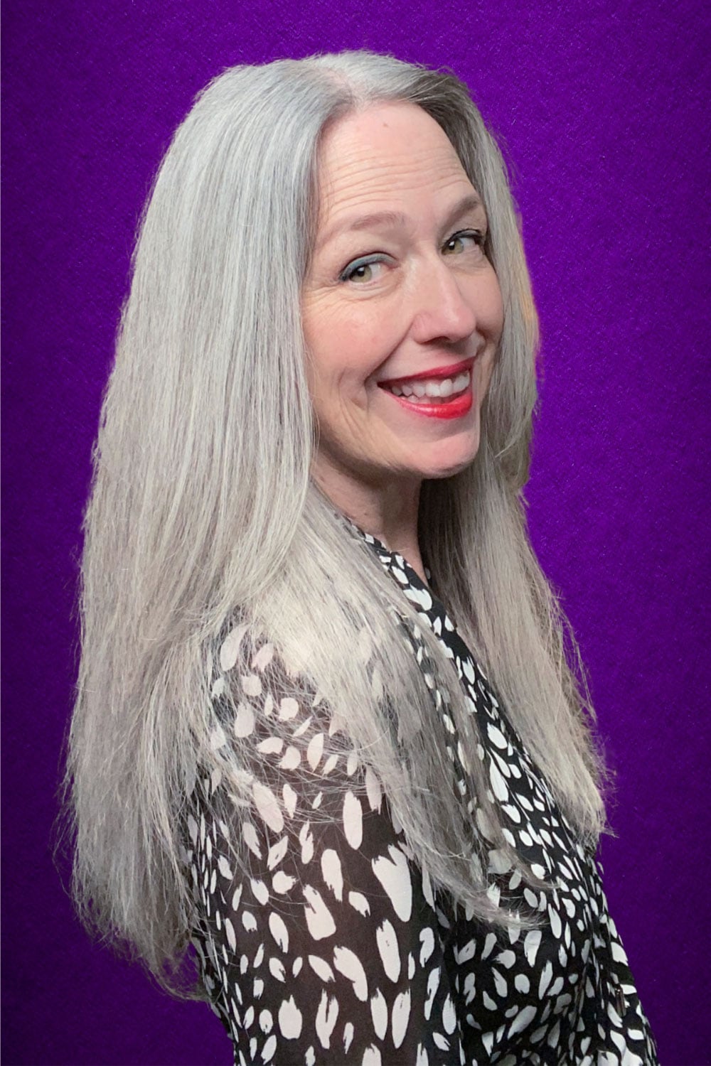 DIY Brightening Mask for Gray Hair Make Your Silver Shine!