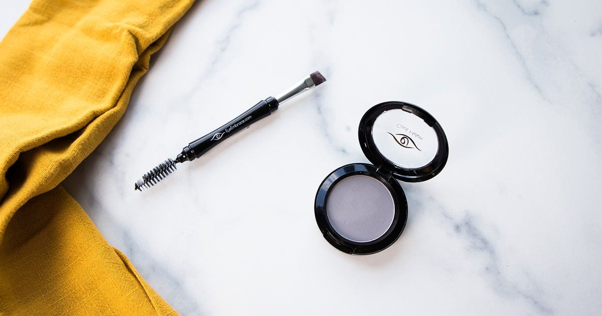 image of eye embrace powder in Cool Helen with the Pro Brush