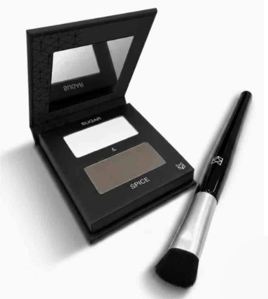 image of sugar & spice shade with brush